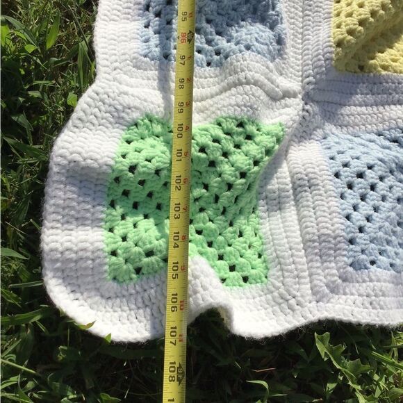 Hand Crafted Crochet Granny Squares Style Quilt - Picture 4 of 9